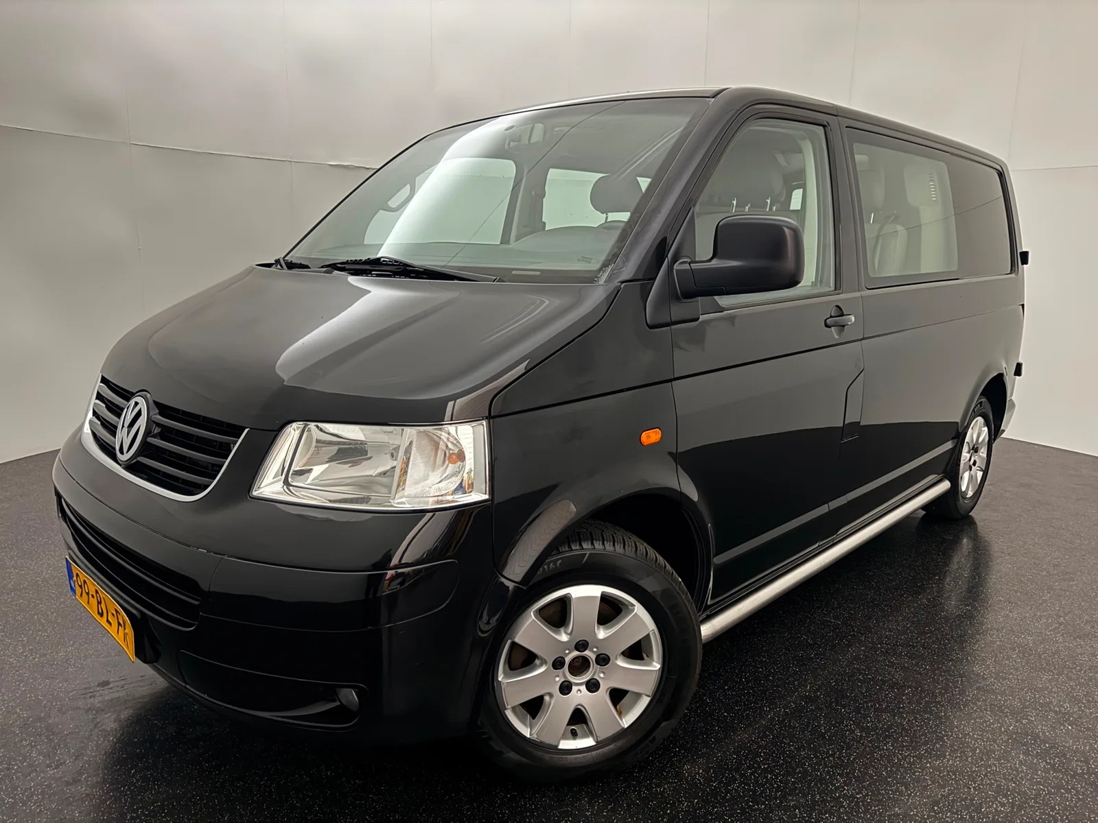 Volkswagen Transporter (2004) — foto 1