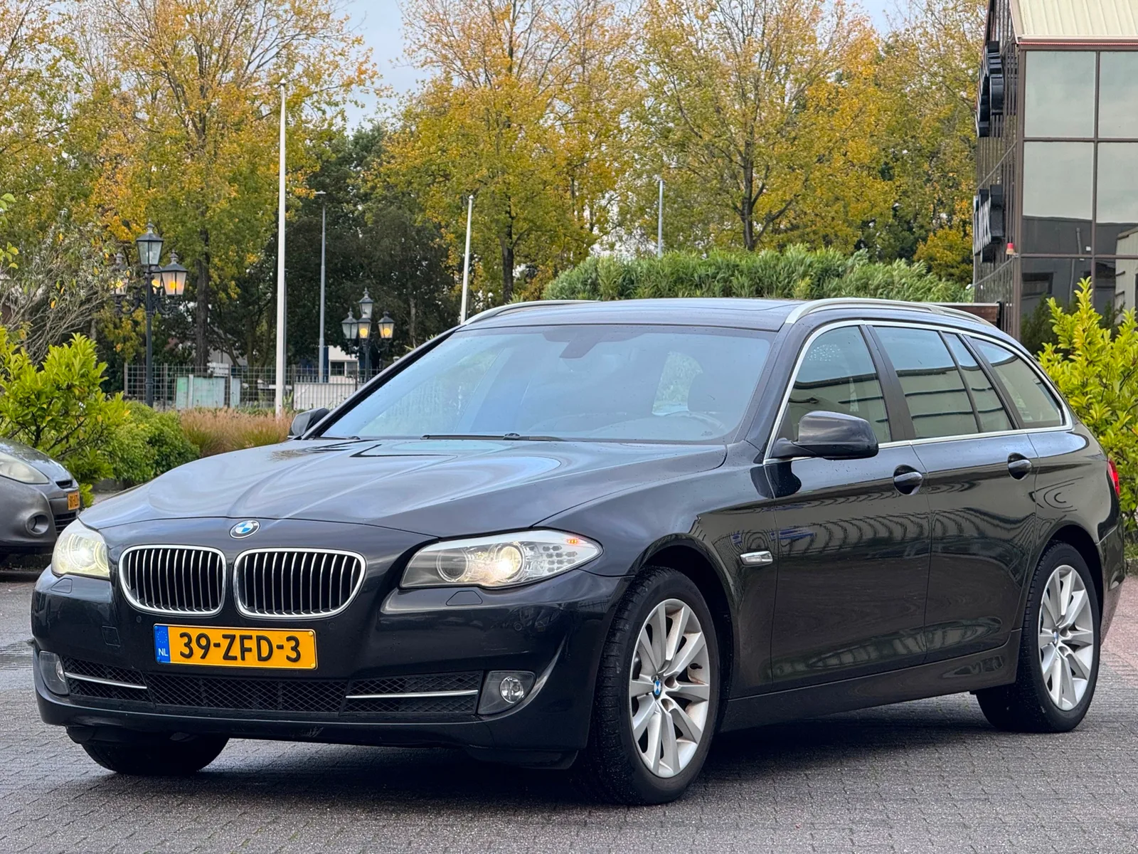 BMW 5-Serie (2012) — foto 1