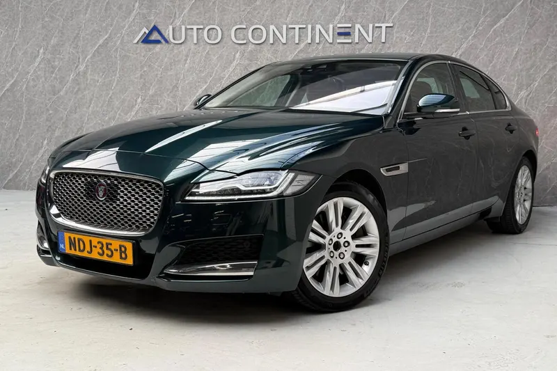 Jaguar XF (2016)