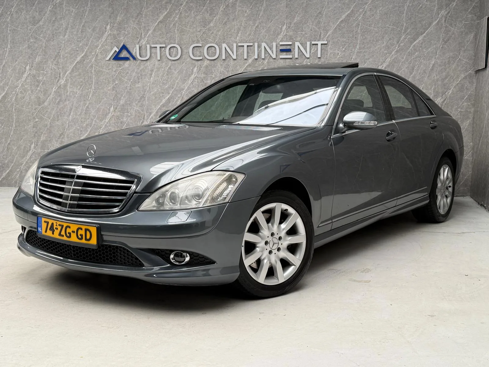Mercedes-Benz S-Klasse (2008) — foto 1
