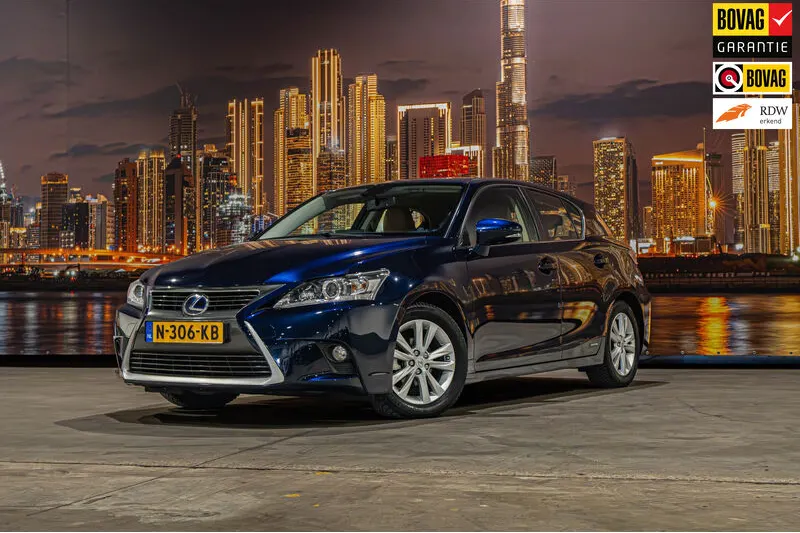 Lexus CT (2016)