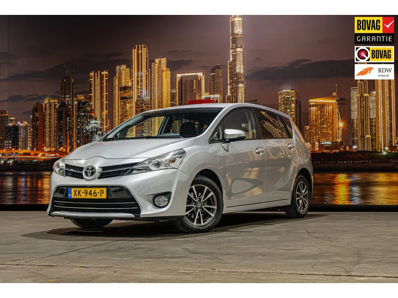 Toyota Verso (2014) — foto 1