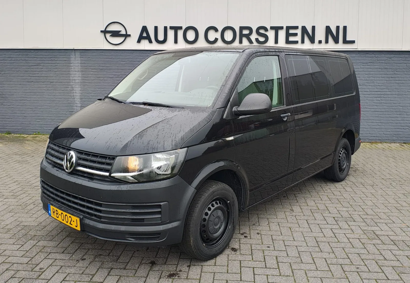 Volkswagen Transporter (2017) — foto 1