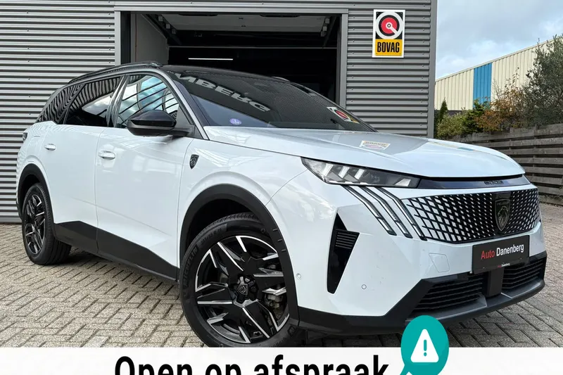 Peugeot 5008 (2025)