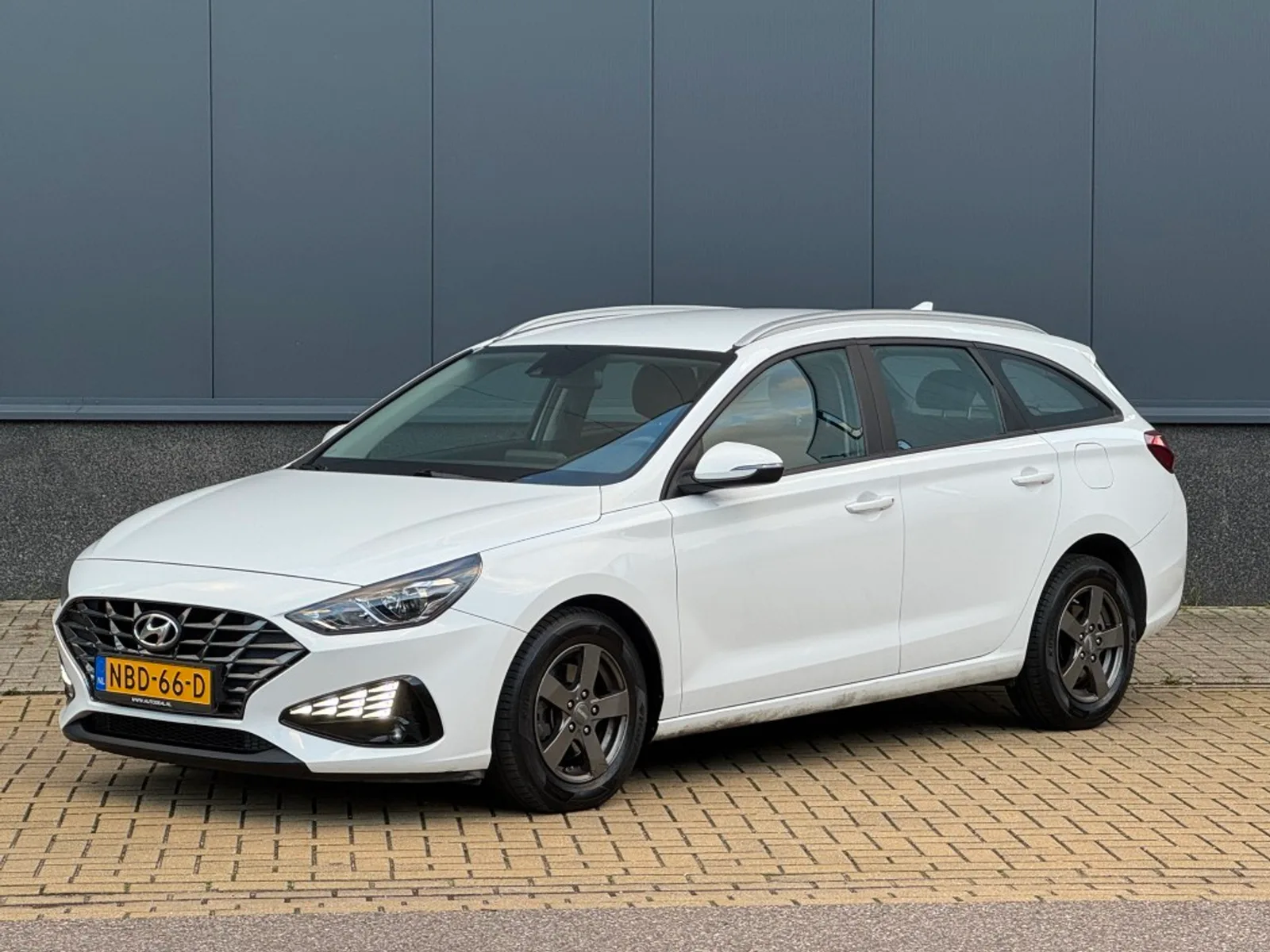 Hyundai i30 (2020) — foto 1