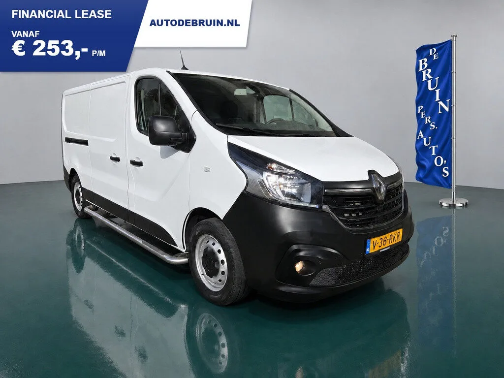 Renault Trafic (2021) — foto 1