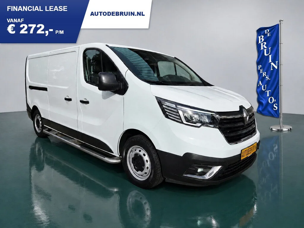 Renault Trafic (2022) — foto 1