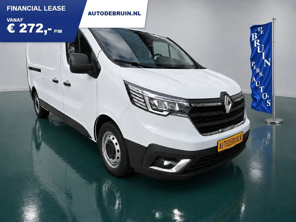 Renault Trafic (2022) — foto 1