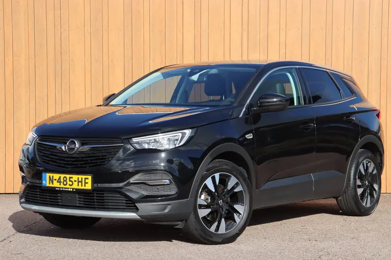 Opel Grandland (2021)