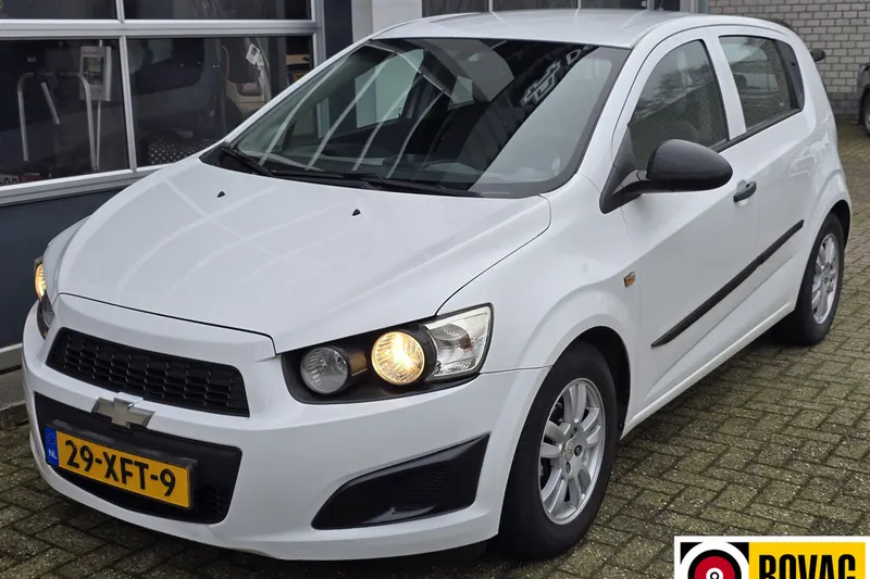 Chevrolet Aveo (2012)