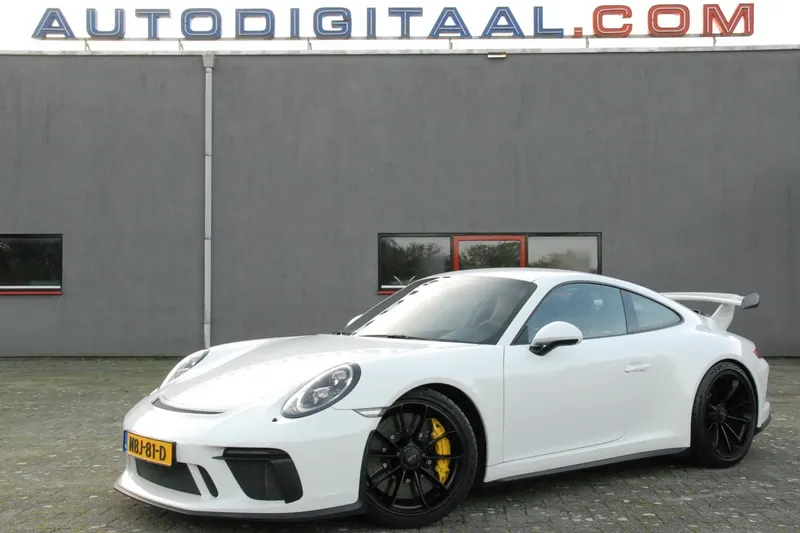 Porsche 911 (2017)