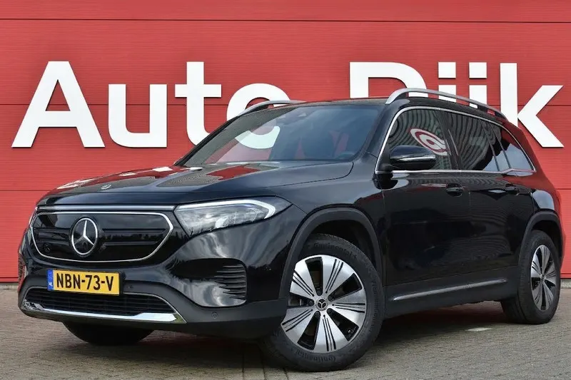 Mercedes-Benz EQB (2023)