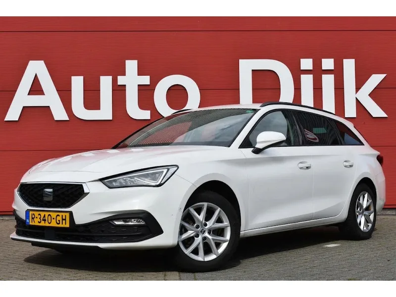 SEAT Leon Sportstourer (2022) — foto 1
