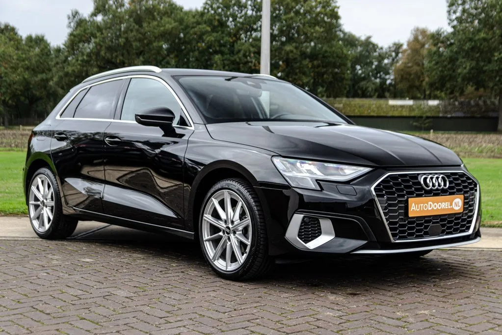 Audi A3 (2021) — foto 1