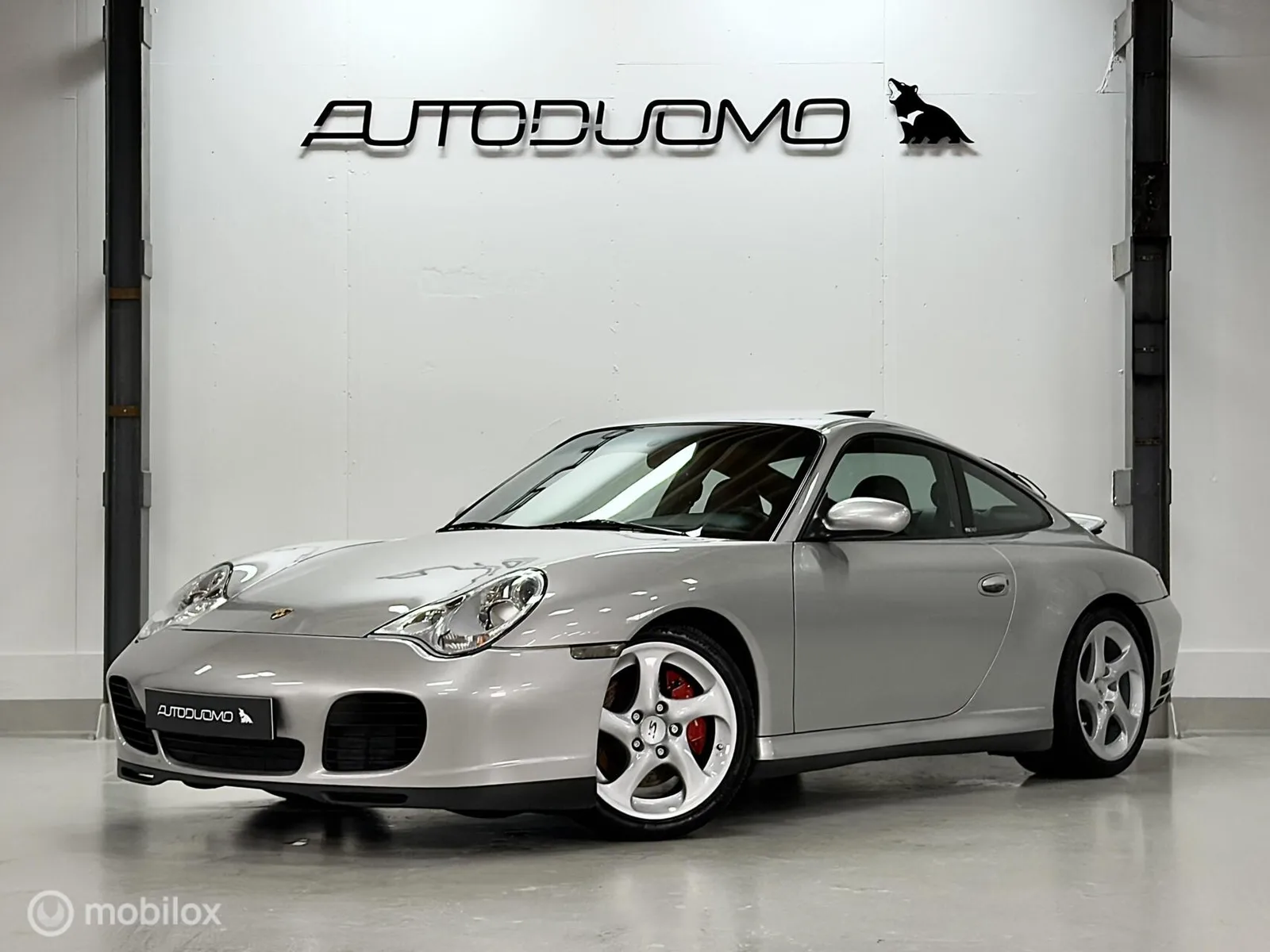 Porsche 911 (2003) — foto 1