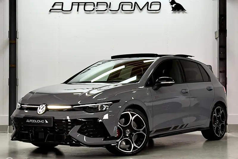 Volkswagen Golf (2025)