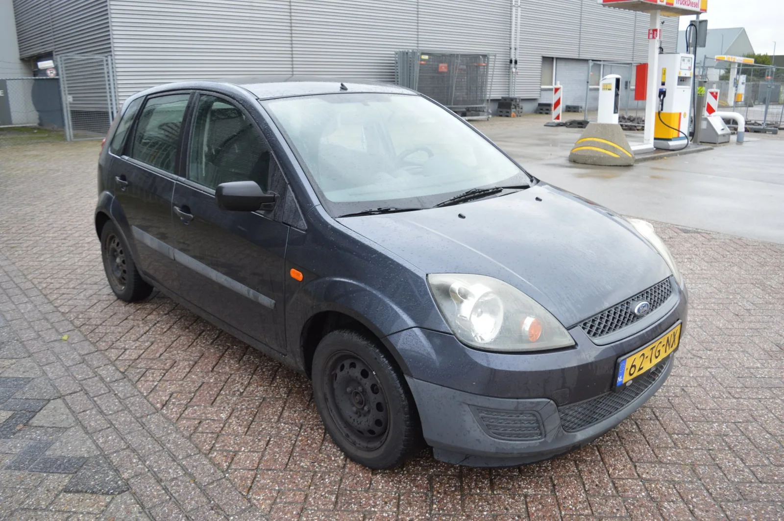 Ford Fiesta (2006) — foto 1