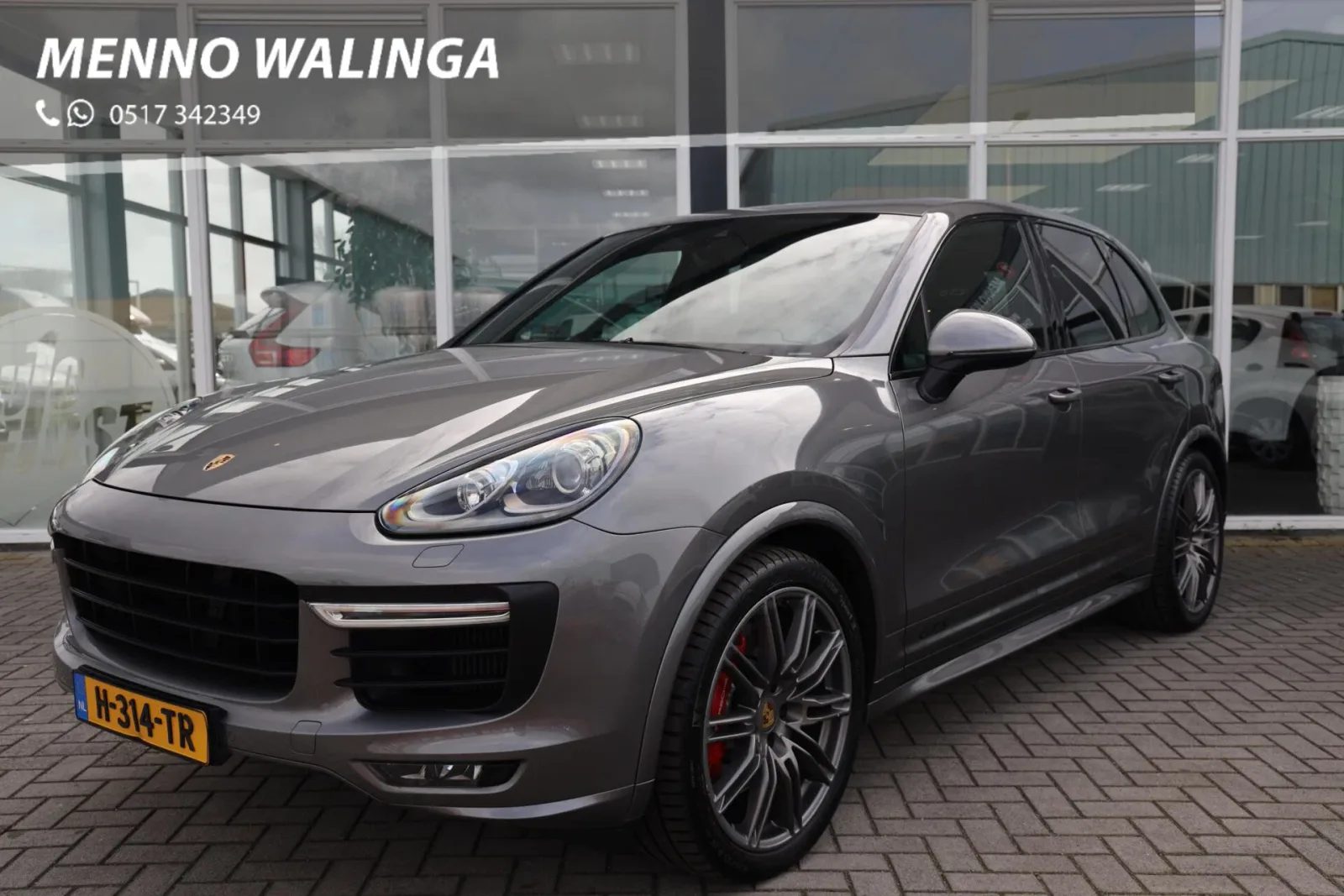 Porsche Cayenne (2015) — foto 1