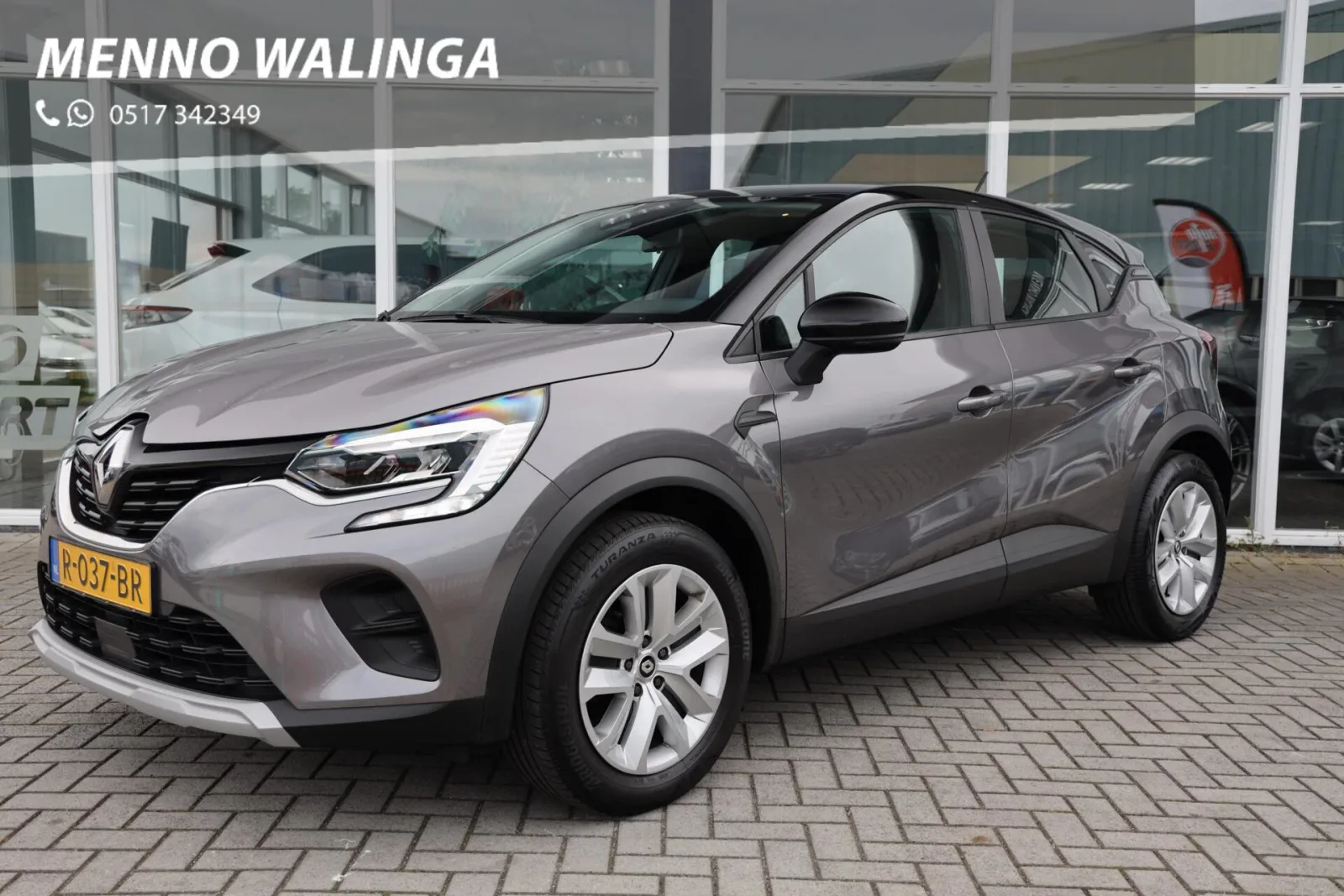 Renault Captur (2022) — foto 1