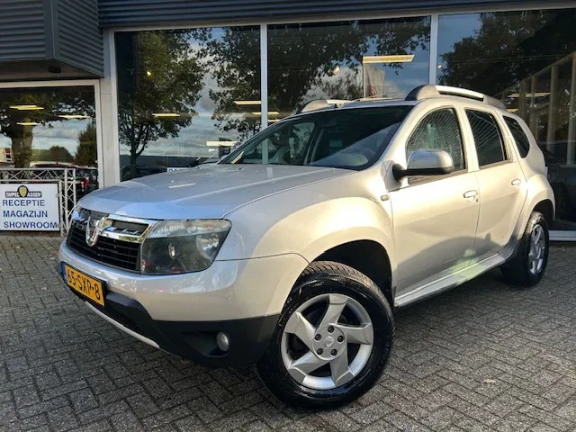 Dacia Duster (2012) — foto 1