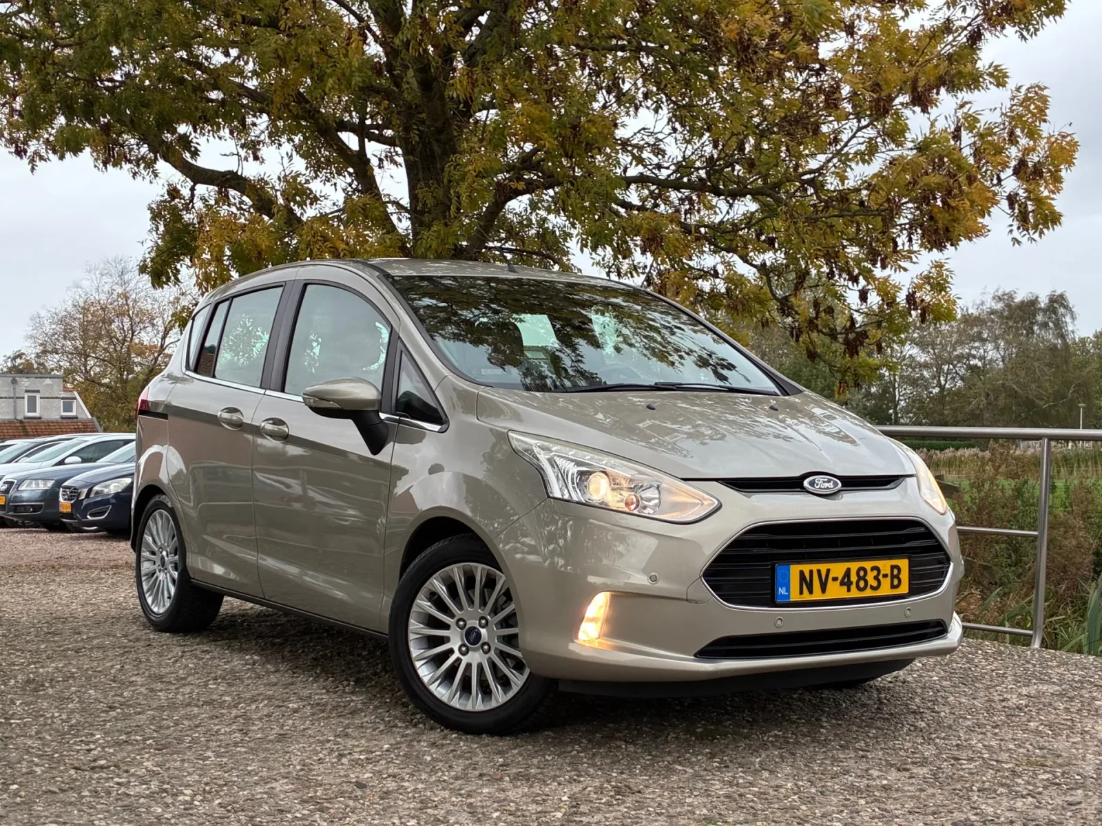 Ford B-Max (2013) — foto 1