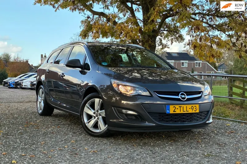 Opel Astra (2014)