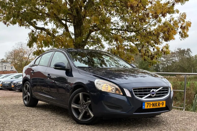 Volvo S60 (2010)