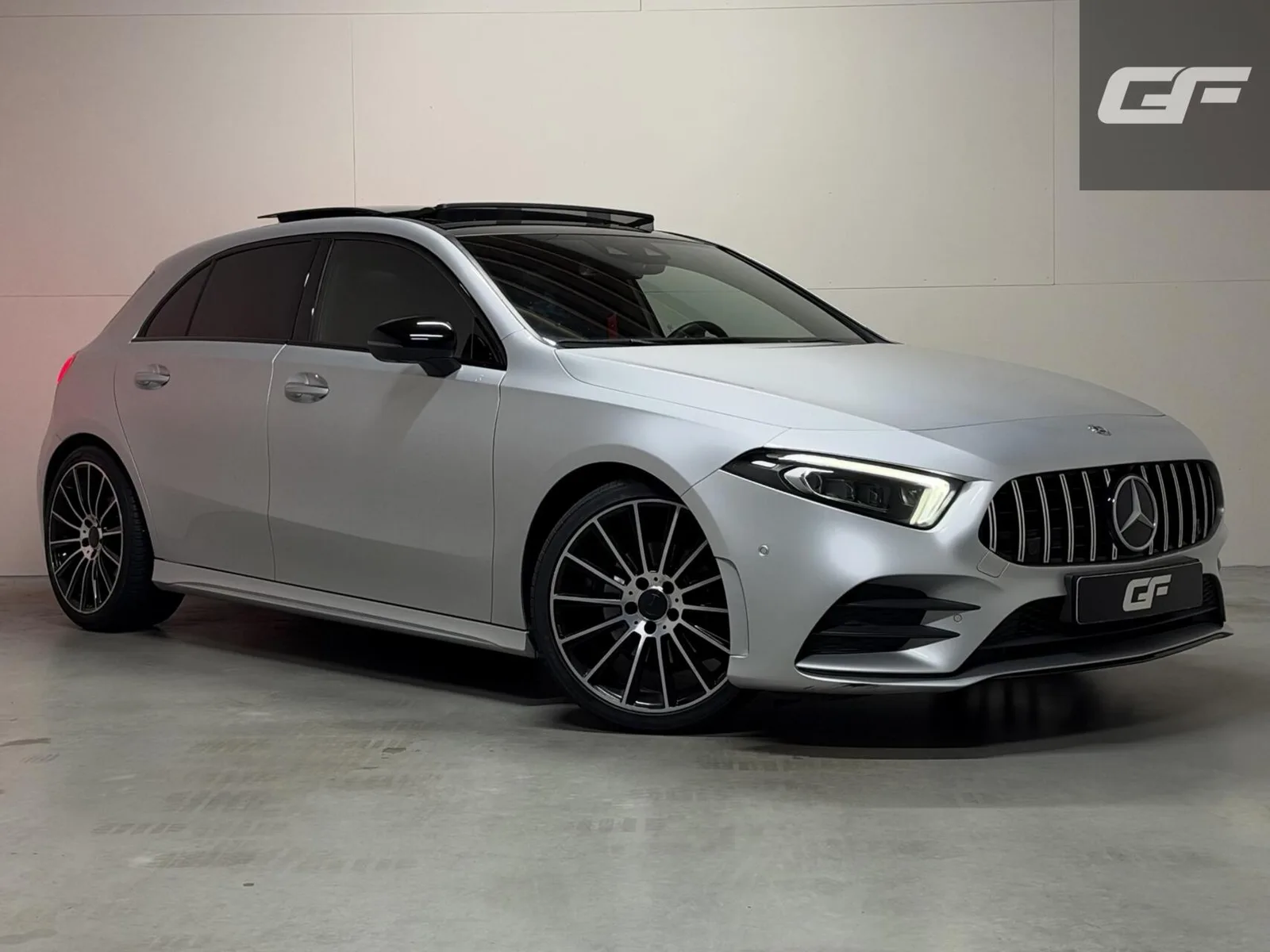 Mercedes-Benz A-Klasse (2019) — foto 1