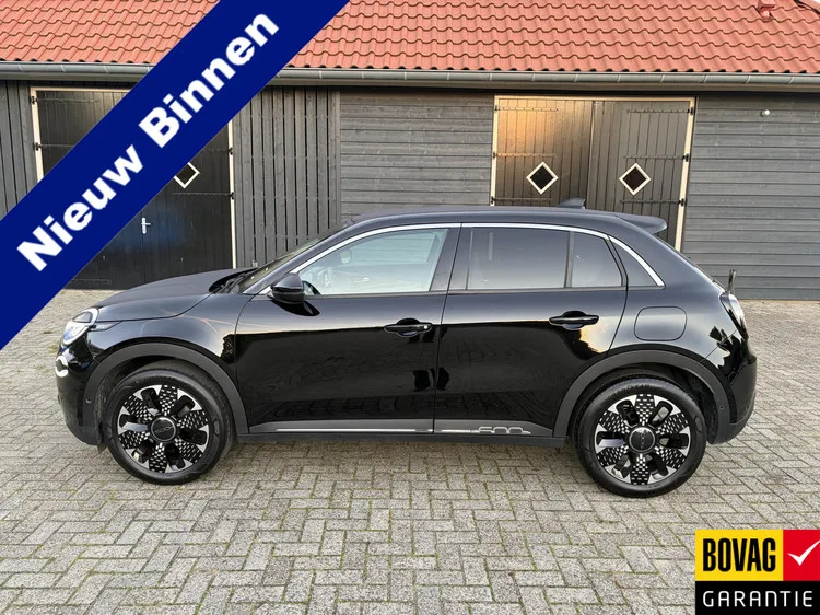 Fiat 600 (2025) — foto 1