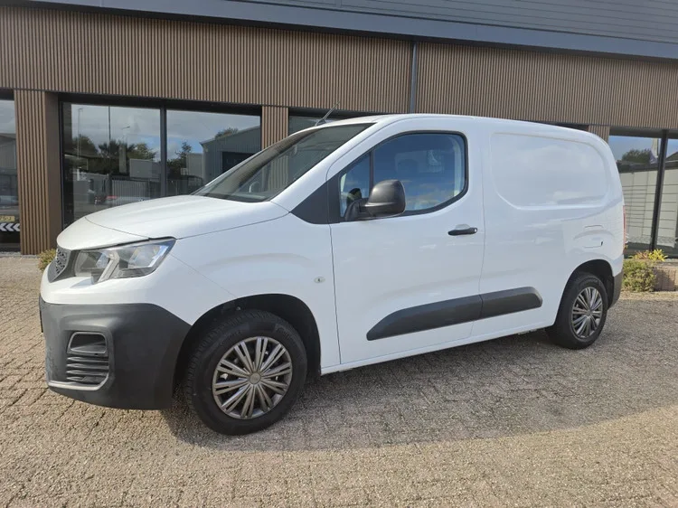 Peugeot Partner (2020) — foto 1