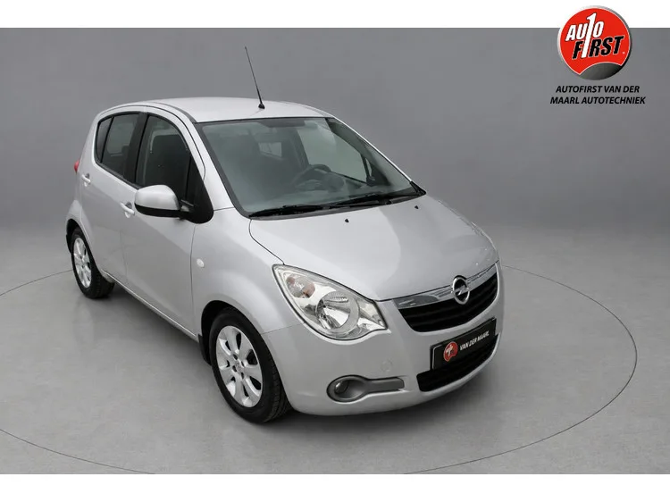 Opel Agila (2009) — foto 1