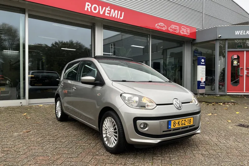 Volkswagen Up! (2013)