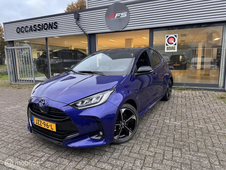 Toyota Yaris (2025) — foto 1