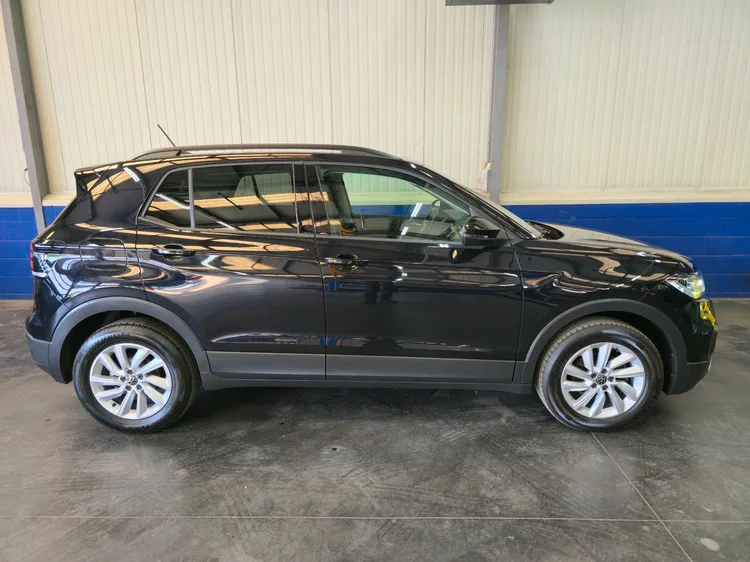 Volkswagen T-Cross (2023) — foto 1