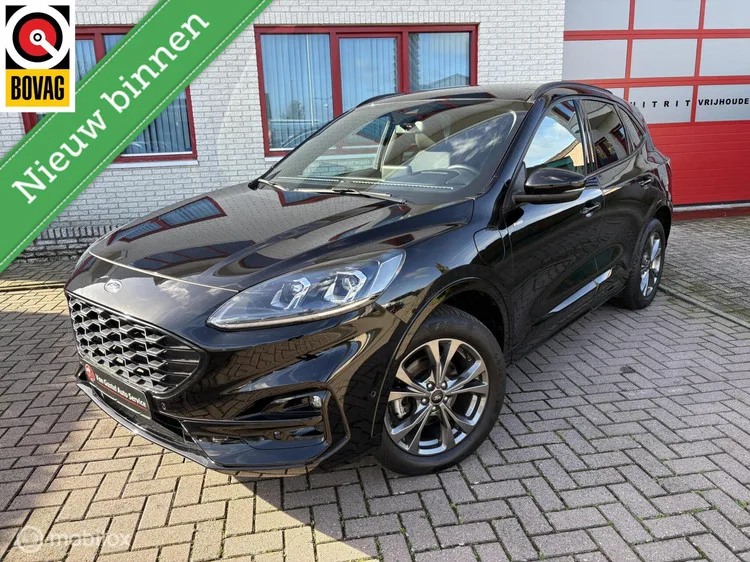 Ford Kuga (2022) — foto 1