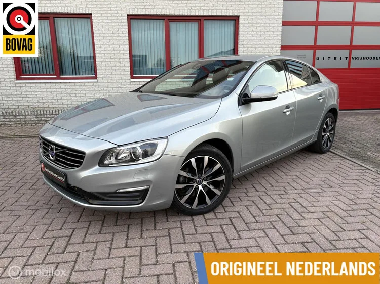 Volvo S60 (2018) — foto 1