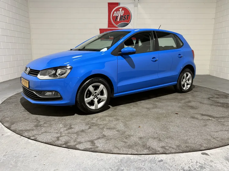 Volkswagen Polo (2016) — foto 1