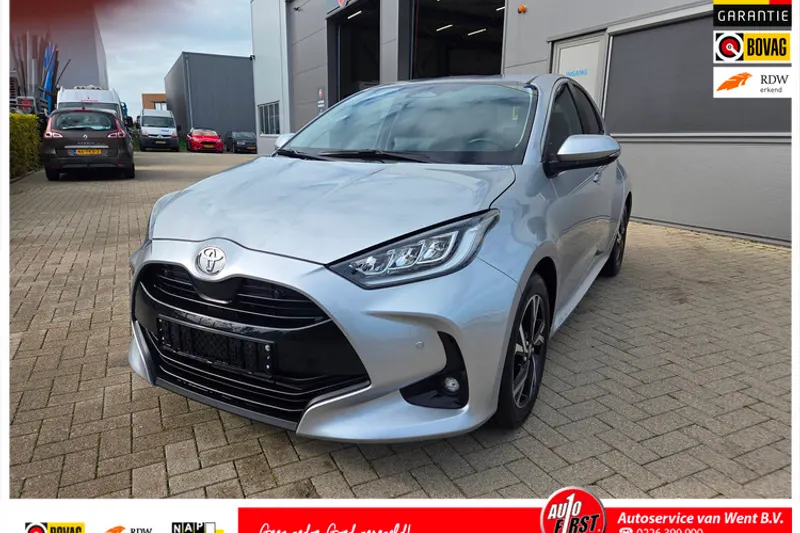 Toyota Yaris (2024)