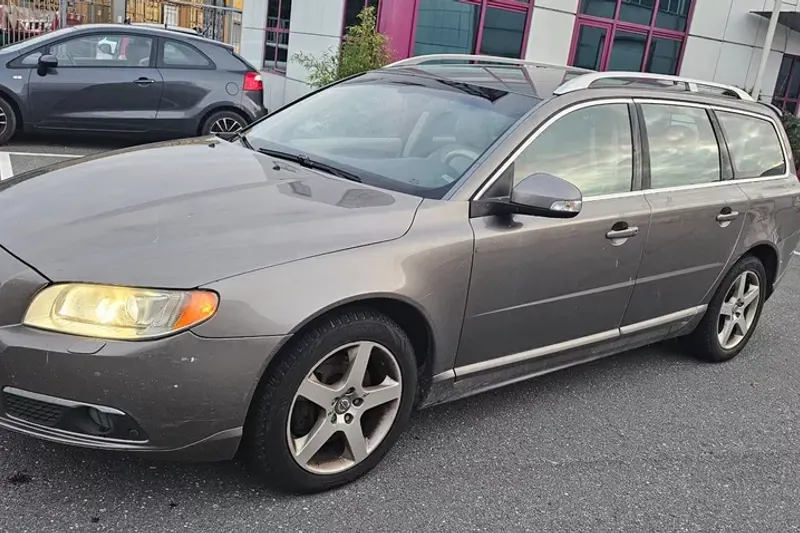 Volvo V70 (2009)