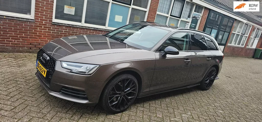 Audi A4 (2016) — foto 1