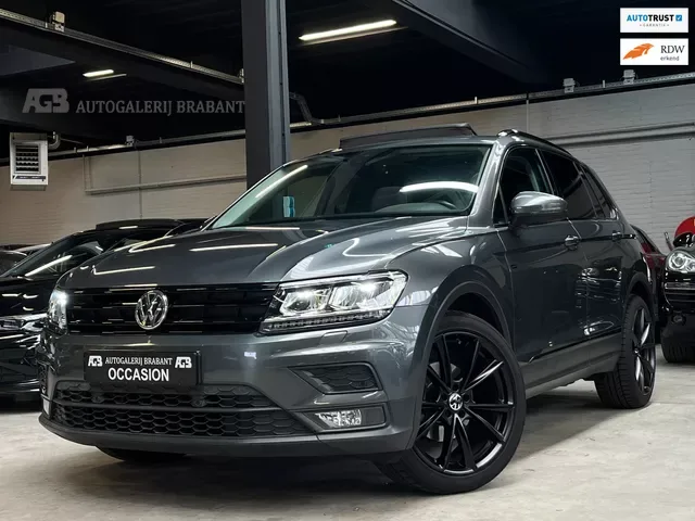 Volkswagen Tiguan (2018) — foto 1