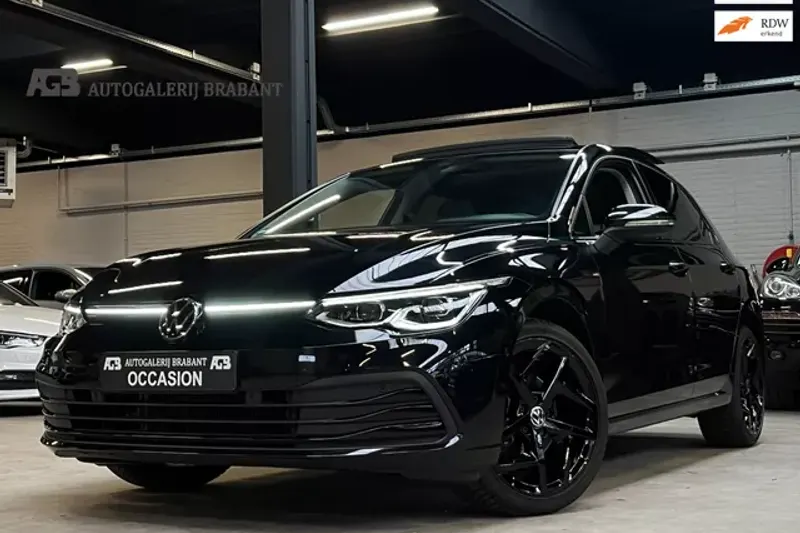 Volkswagen Golf (2021)