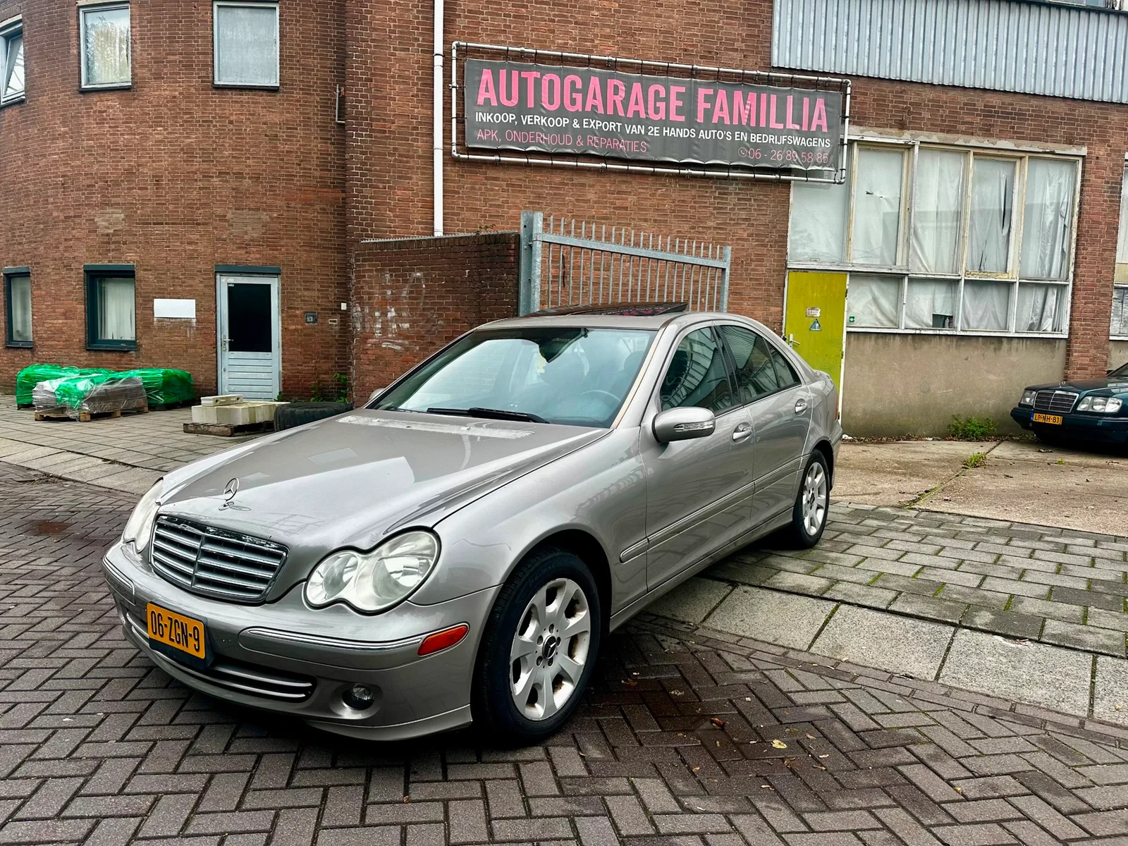 Mercedes-Benz C-Klasse (2006) — foto 1