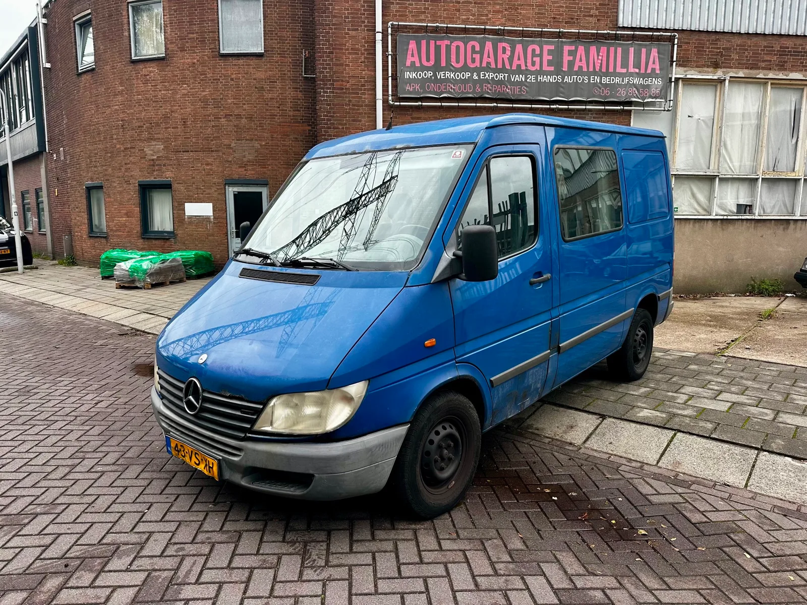 Mercedes-Benz Sprinter (2000) — foto 1