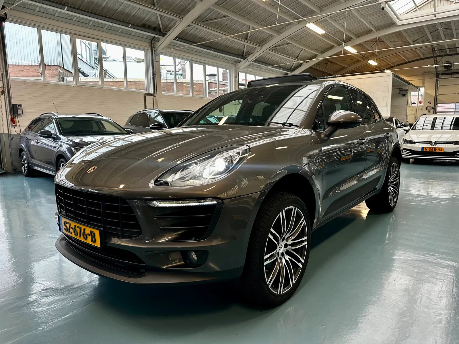Porsche Macan (2018) — foto 1