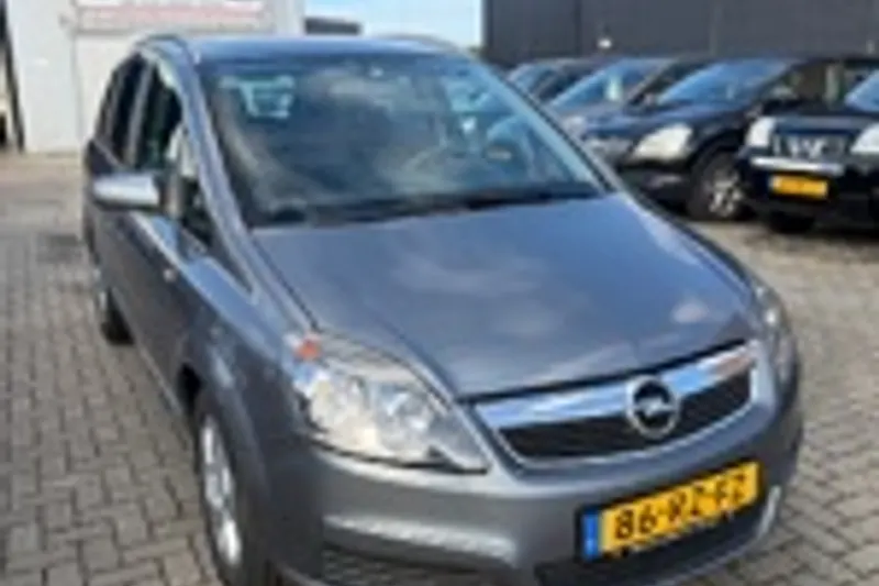 Opel Zafira (2005)