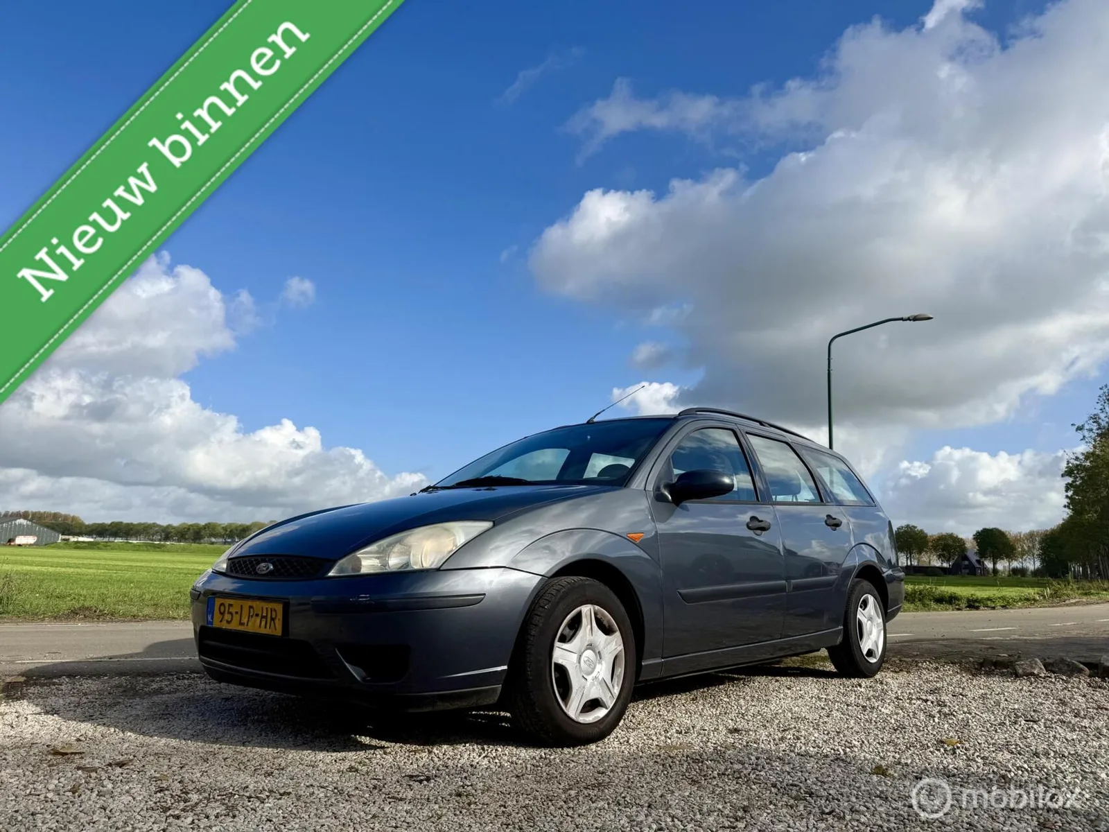Ford Focus (2003) — foto 1
