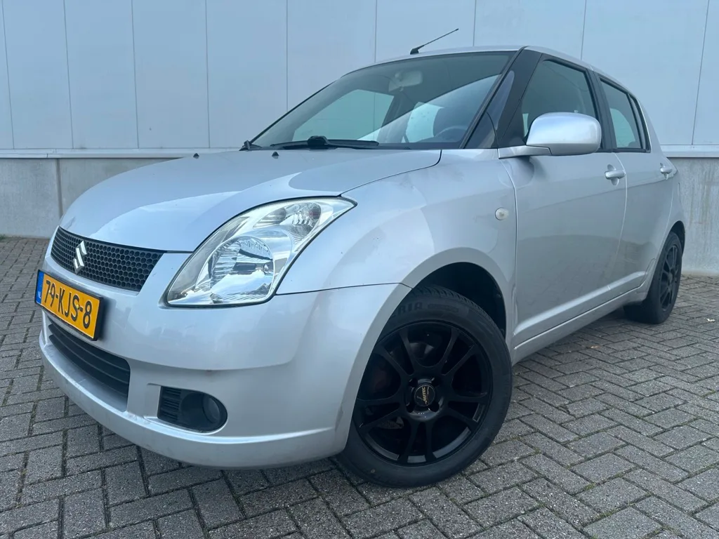 Suzuki Swift (2007) — foto 1
