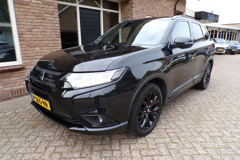 Mitsubishi Outlander (2018)
