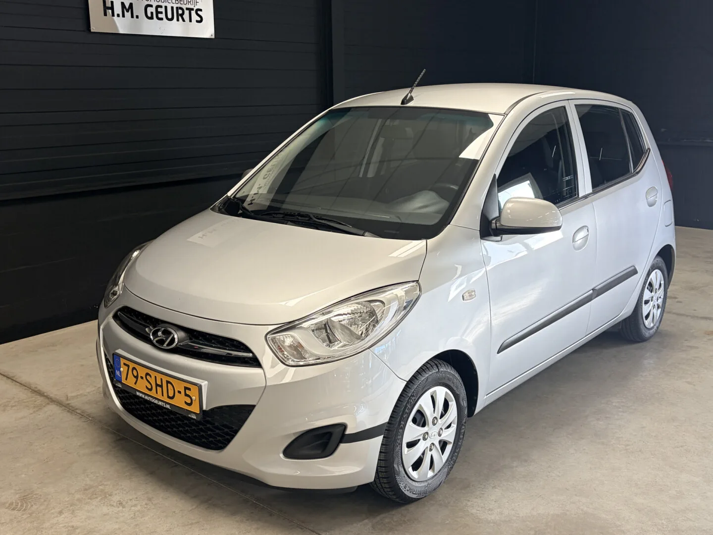 Hyundai i10 (2011) — foto 1